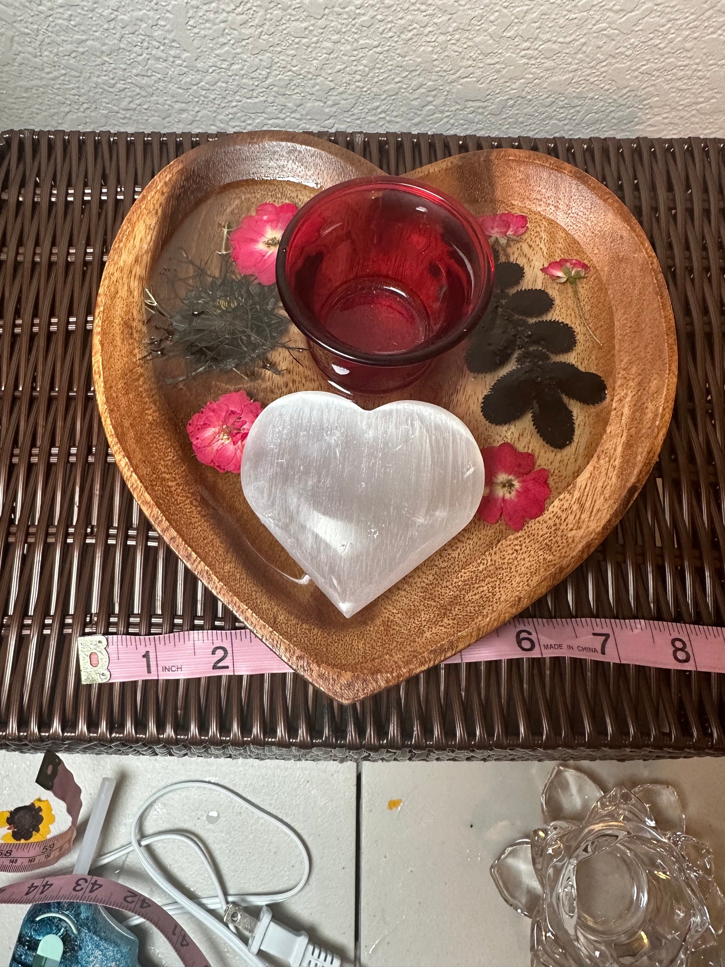 Selenite heart tray