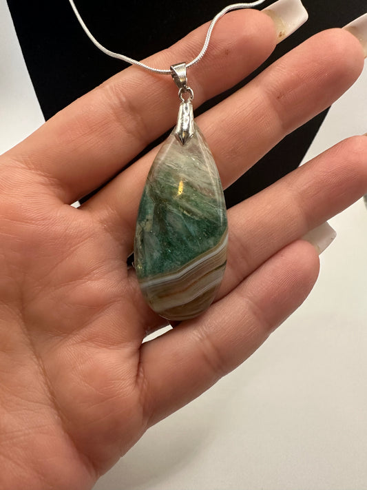 Banded agate pendant with sterling silver chain