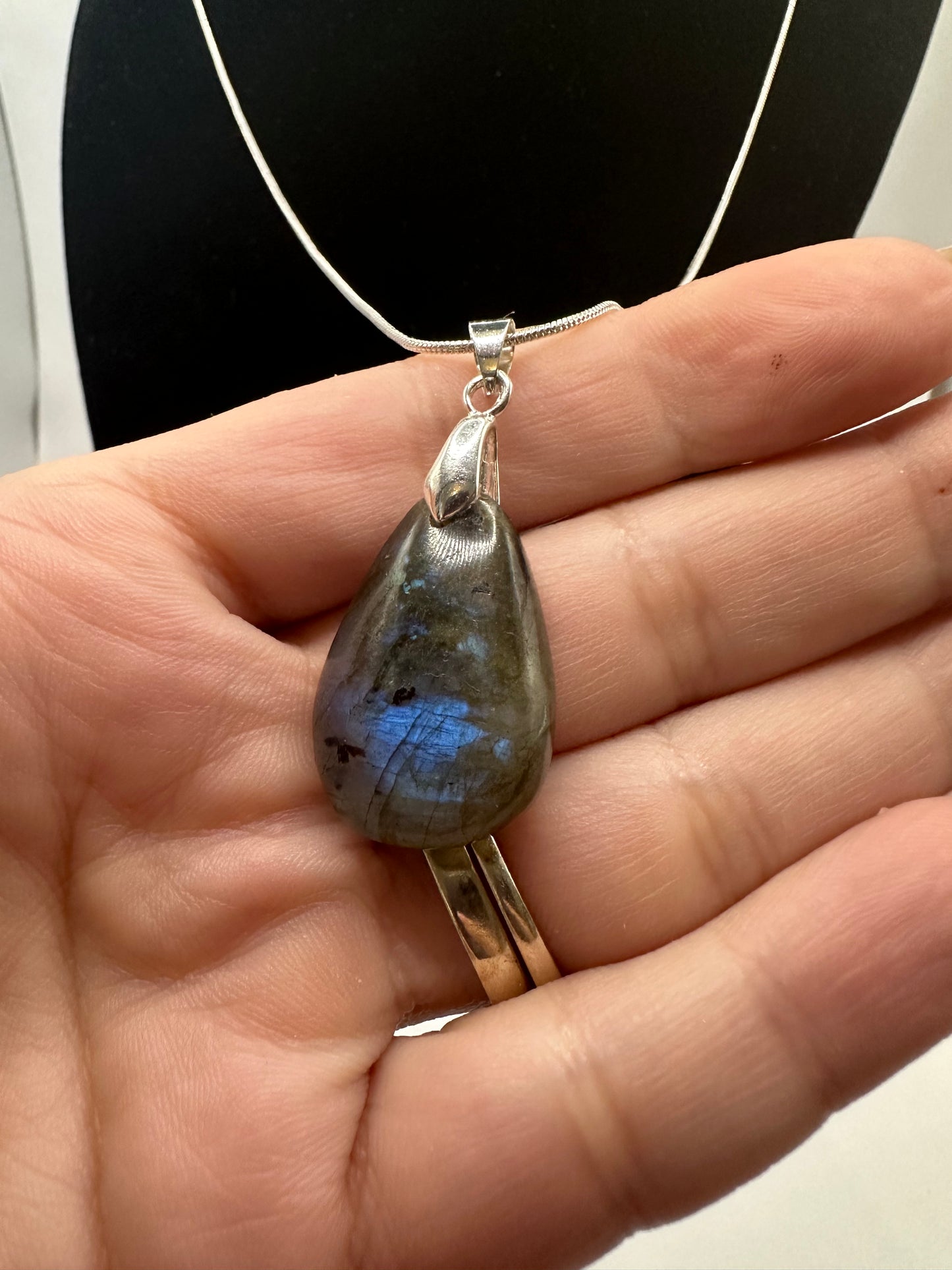 Labradorite pendant with sterling silver chain